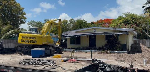 Tiny photo for 250 NE 13th Street, Delray Beach, FL 33444 (MLS # B26018196)
