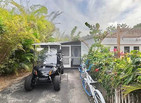Tiny photo for 250 NE 13th Street, Delray Beach, FL 33444 (MLS # B26018196)
