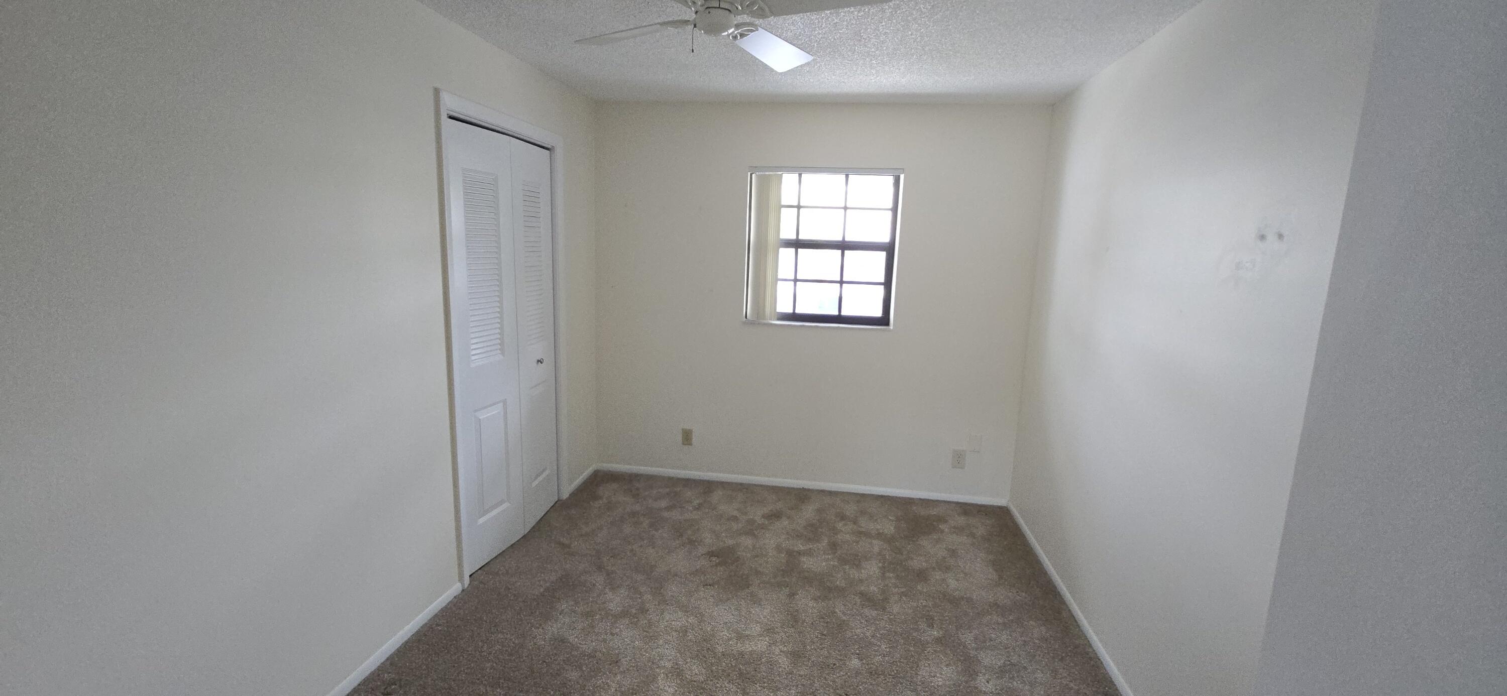 LAKE WORTH MARINER VLG - Residential