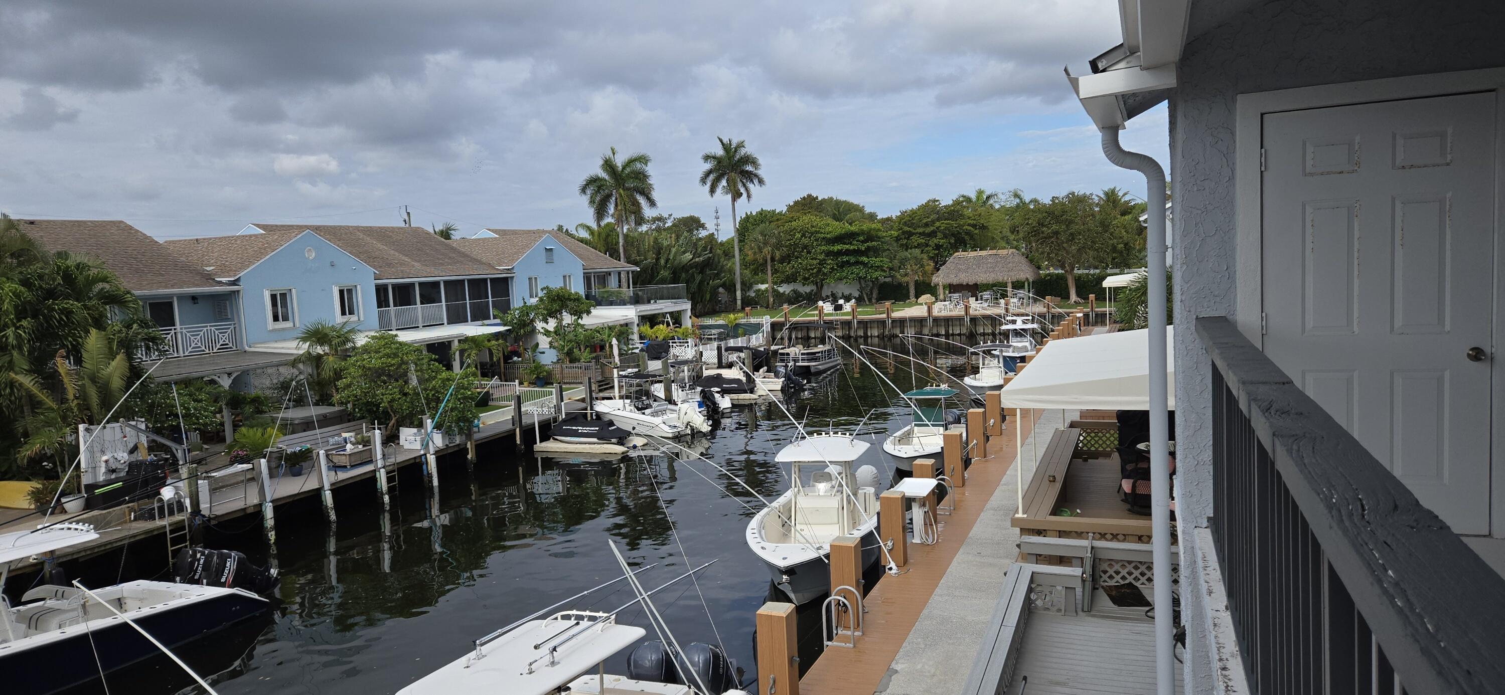 LAKE WORTH MARINER VLG - Residential