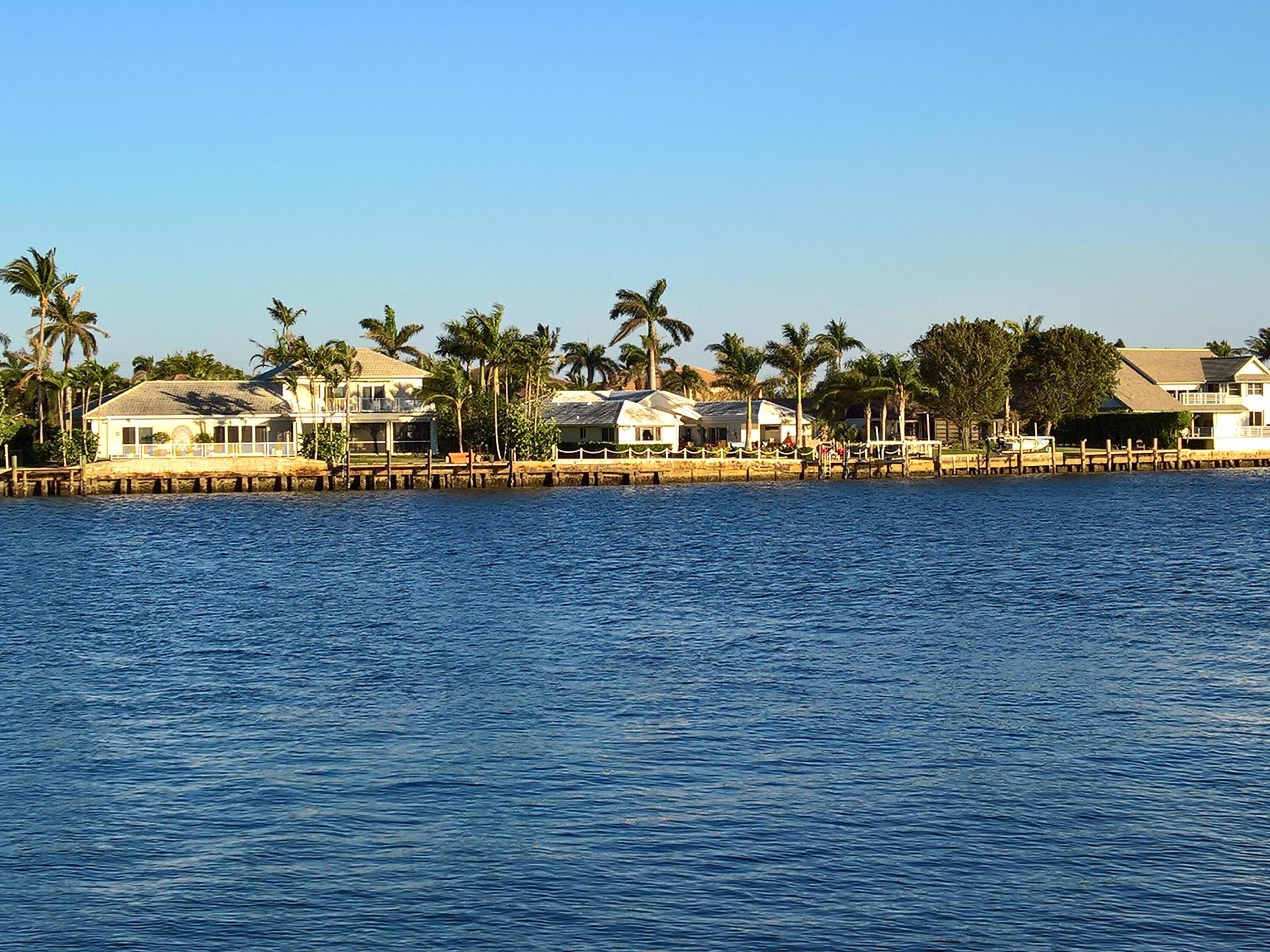 718 NE 12th Terrace 3