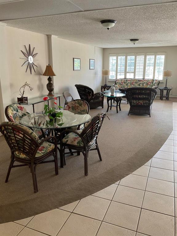 Palm Lake 1 Condo - Residential