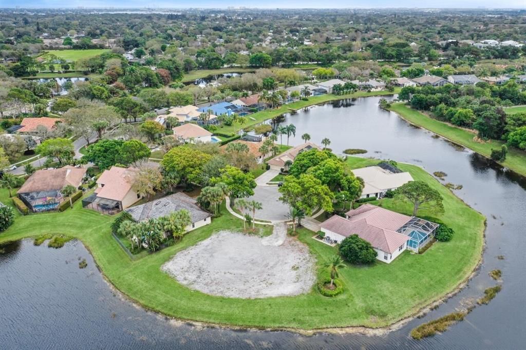 Photo of 6691 Lostlake Court Ct, Jupiter, FL 33458 (MLS # R10812792)