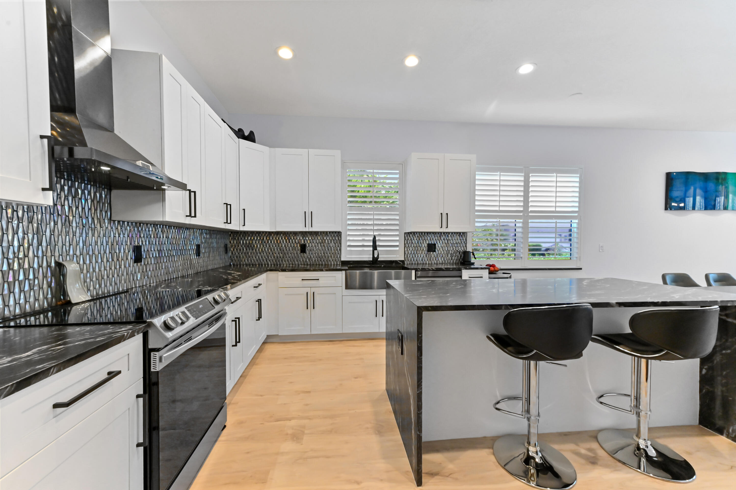 ANDROS ISLE - Residential