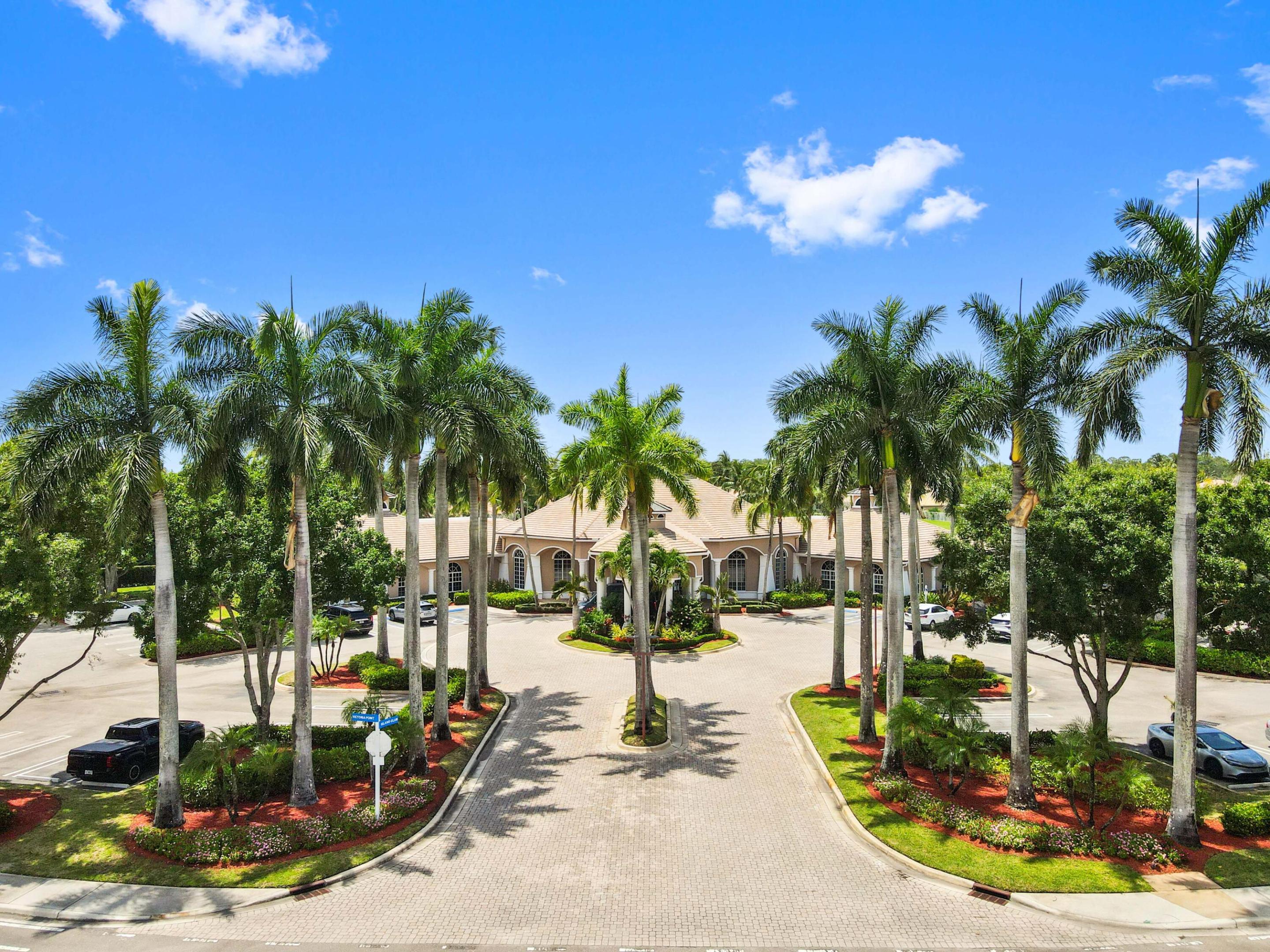 ANDROS ISLE - Residential