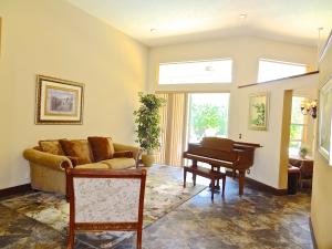 BOCA FALLS MYSTIC BAY - Residential