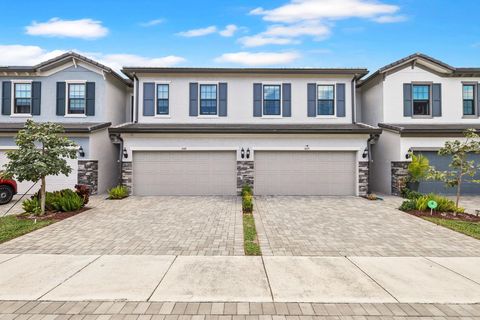 A home in Oakland Park