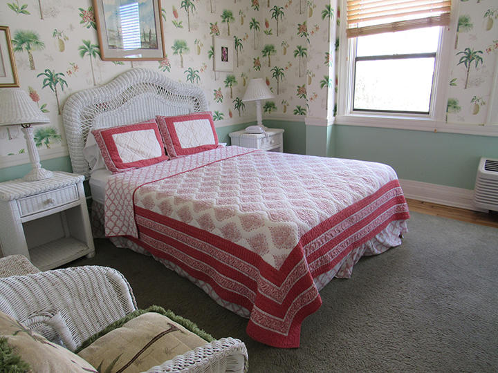 Palm Beach Hotel - Residential