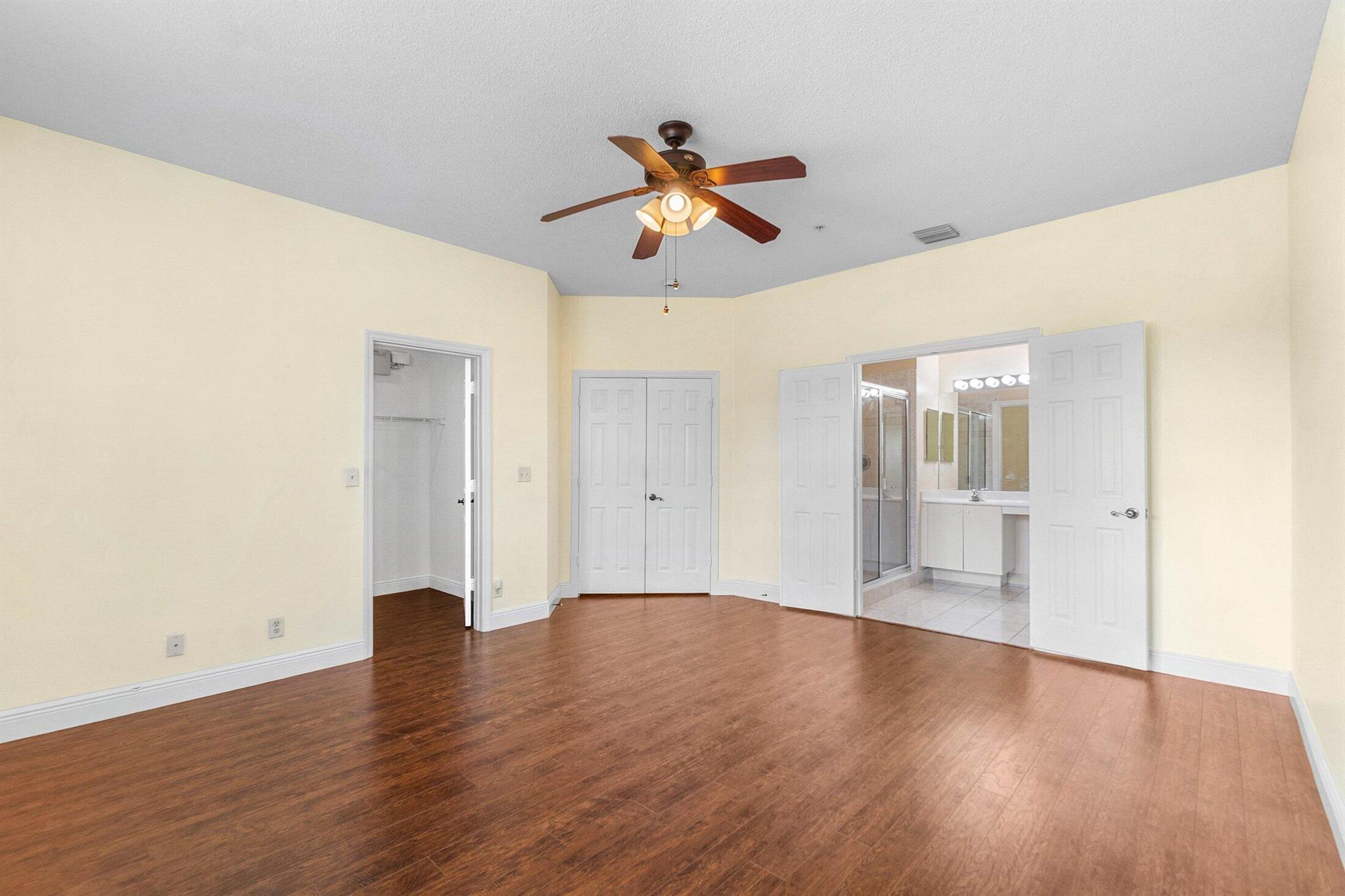 TEQUESTA TRACE CONDO - Residential
