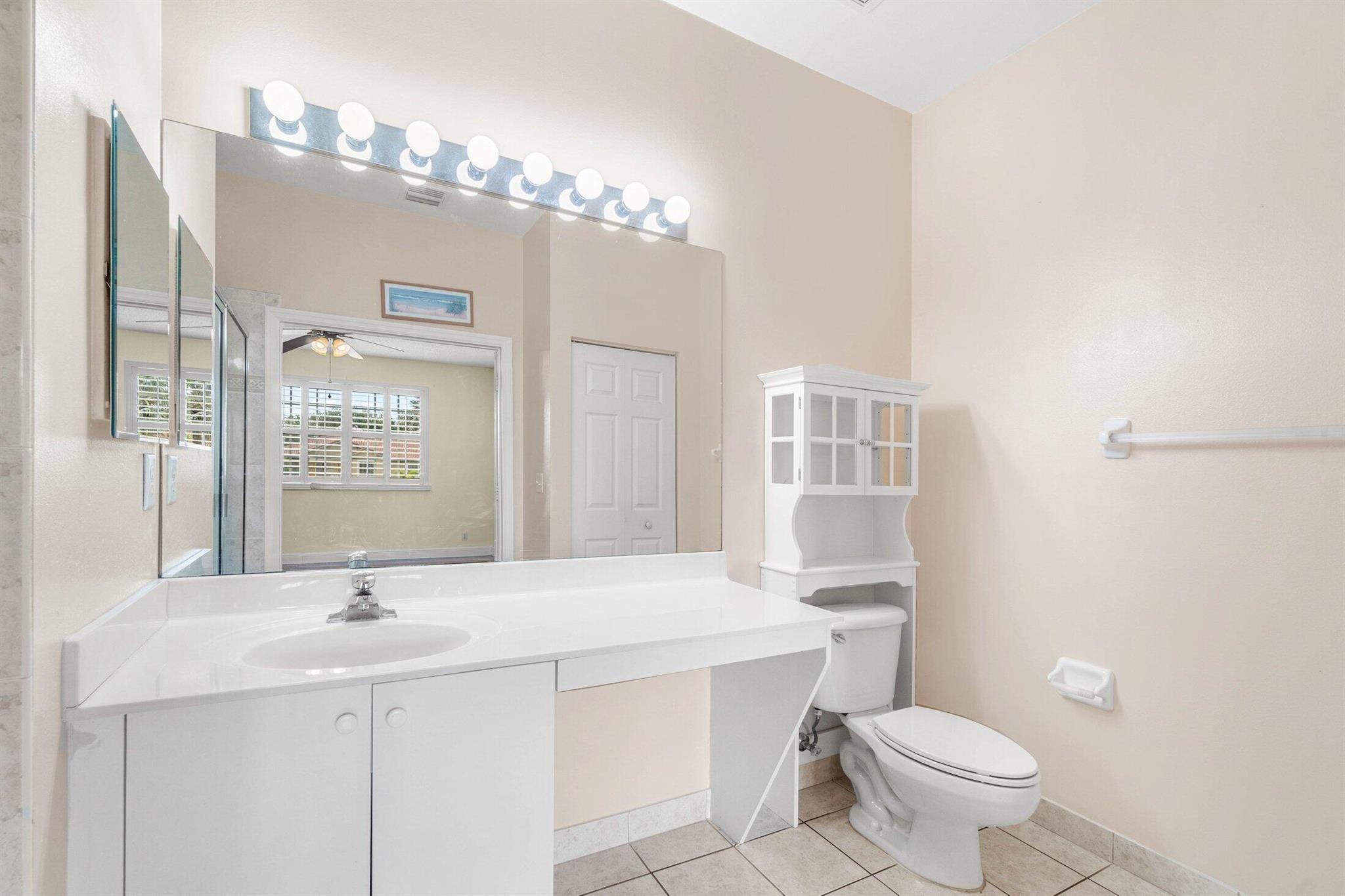 TEQUESTA TRACE CONDO - Residential