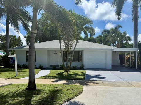 121 Auburn Drive Lake Worth Beach FL 33460