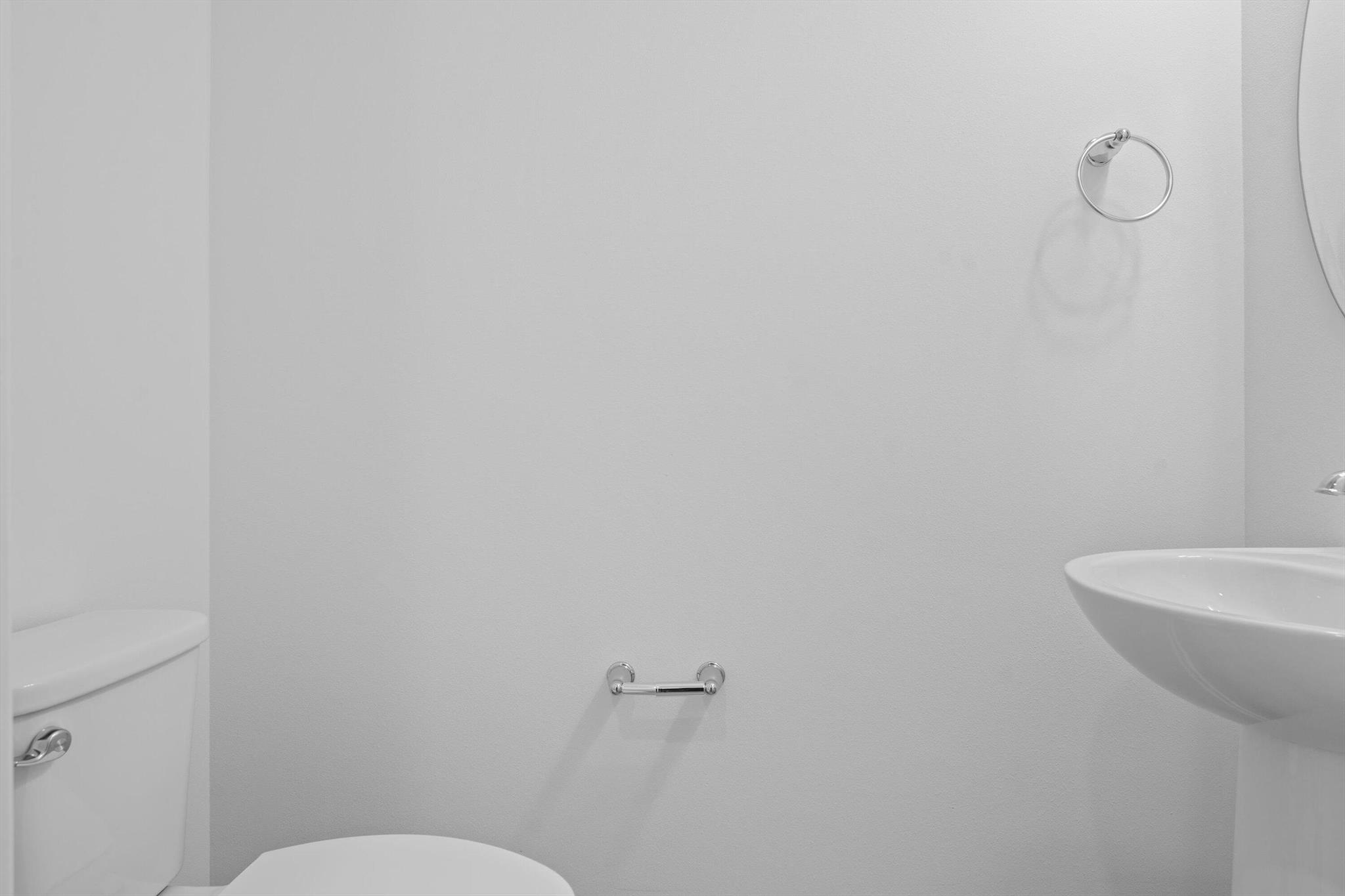 95 RIVERSIDE PUD PHASE IV - Residential Lease