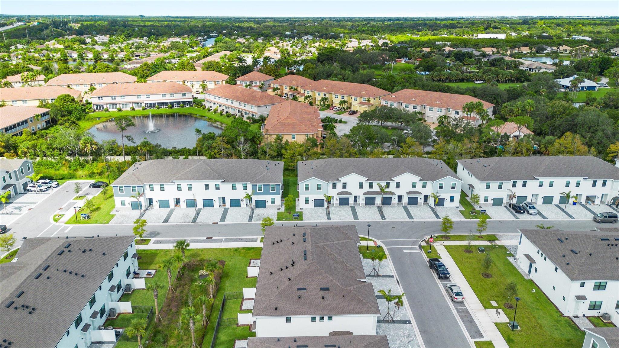 95 RIVERSIDE PUD PHASE IV - Residential Lease