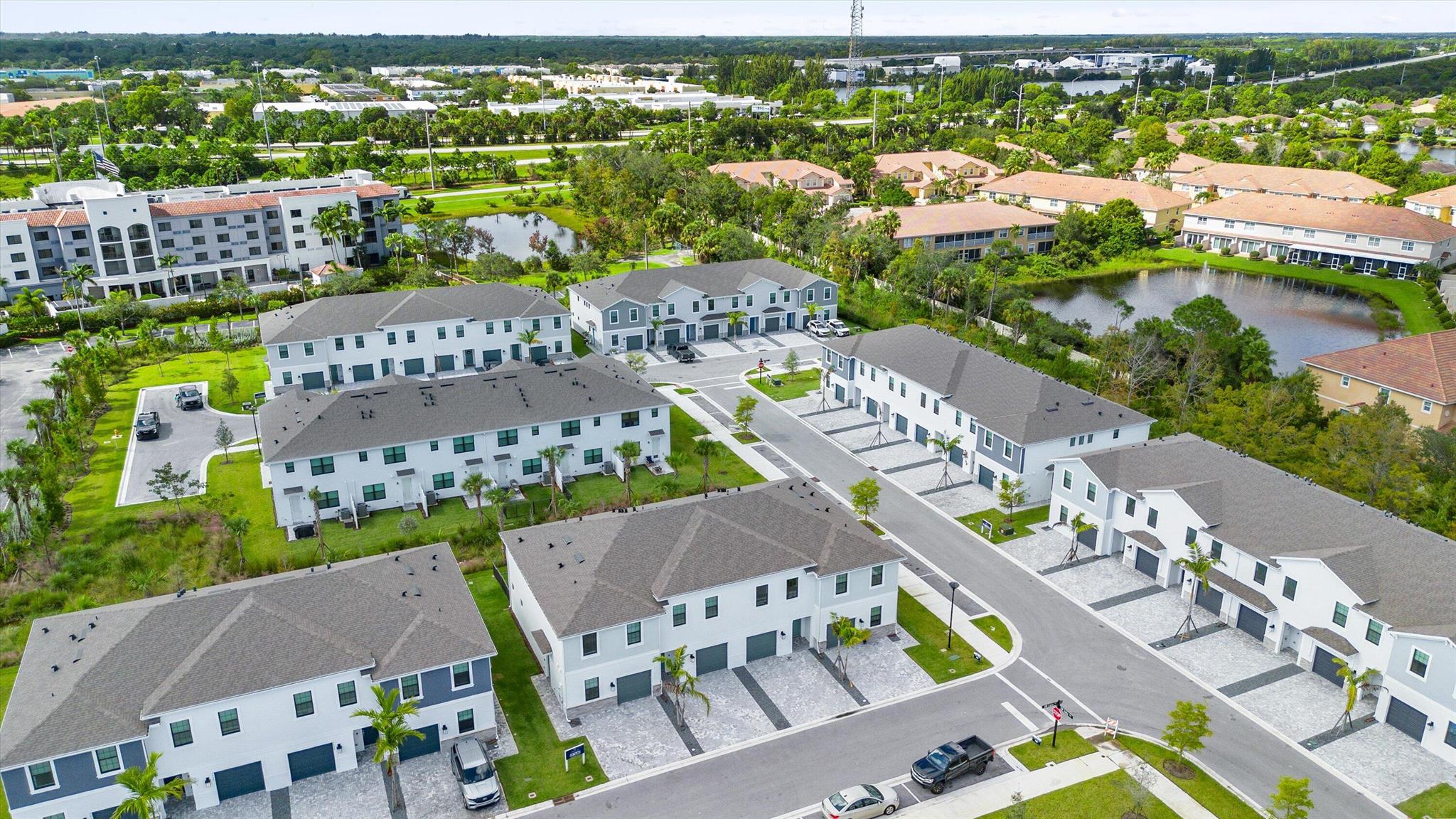 95 RIVERSIDE PUD PHASE IV - Residential Lease