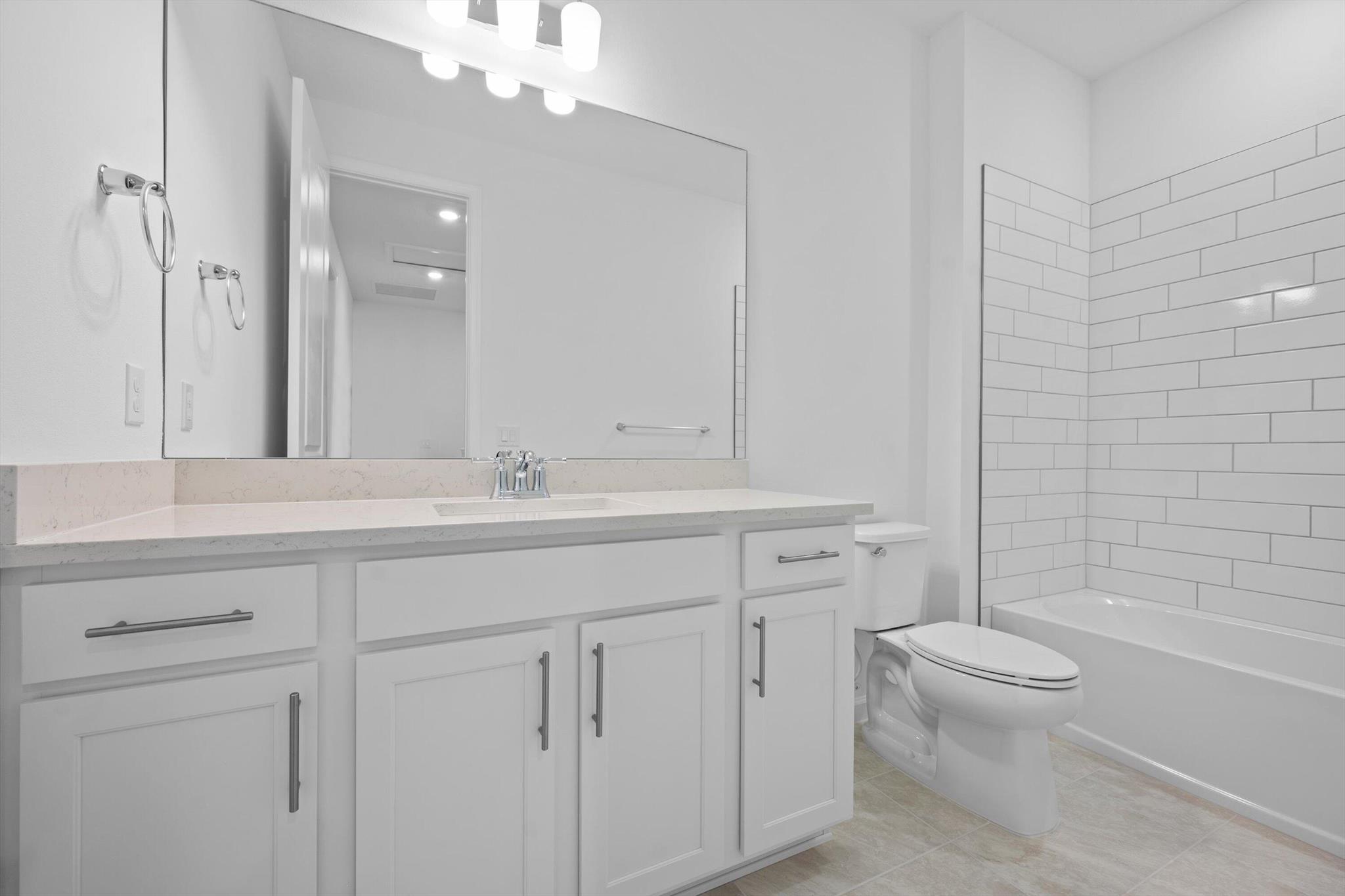 95 RIVERSIDE PUD PHASE IV - Residential Lease