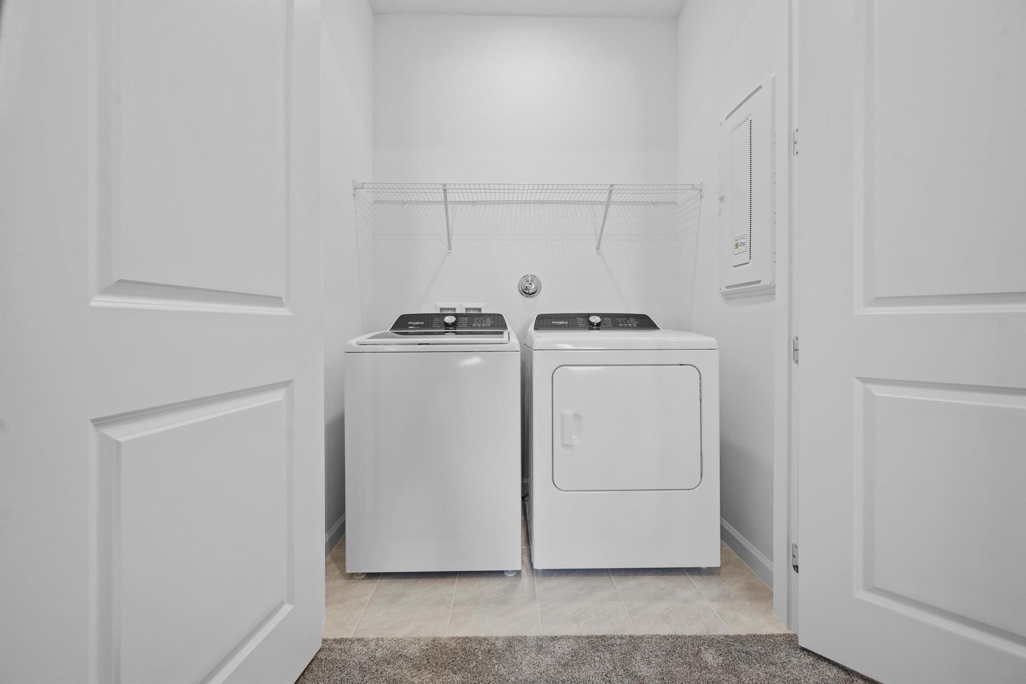 95 RIVERSIDE PUD PHASE IV - Residential Lease