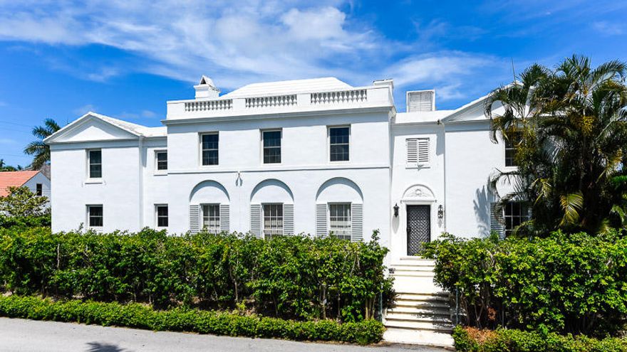 Stunning John Volk residence on Eden Road and North Lake Way. Perfect floor plan with first floor master bedroom possibility. Glamorous pool and loggia. Service road. Private beach access through Eden. Dodge Association membership.