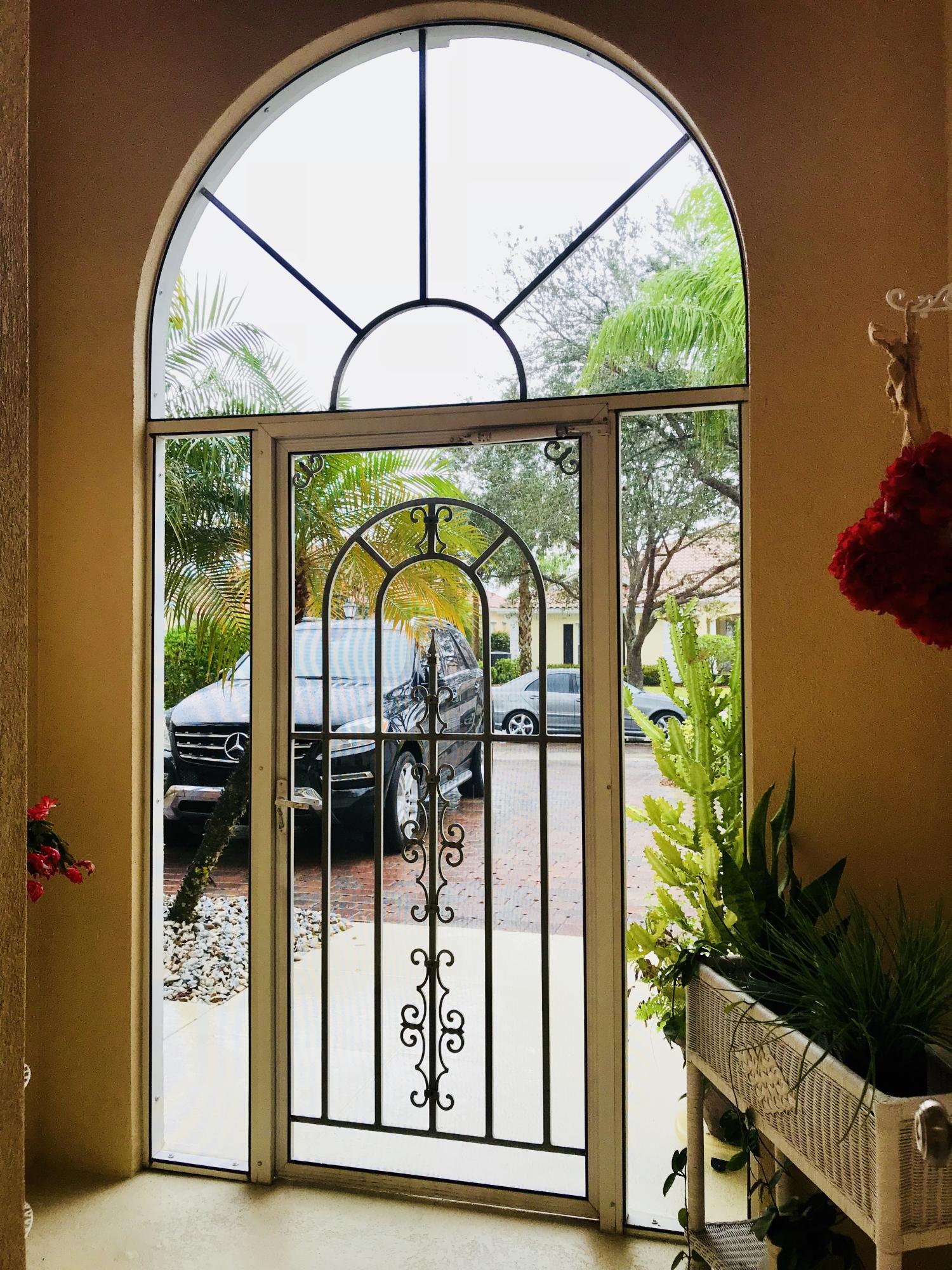 CARLETON OAKS - Residential