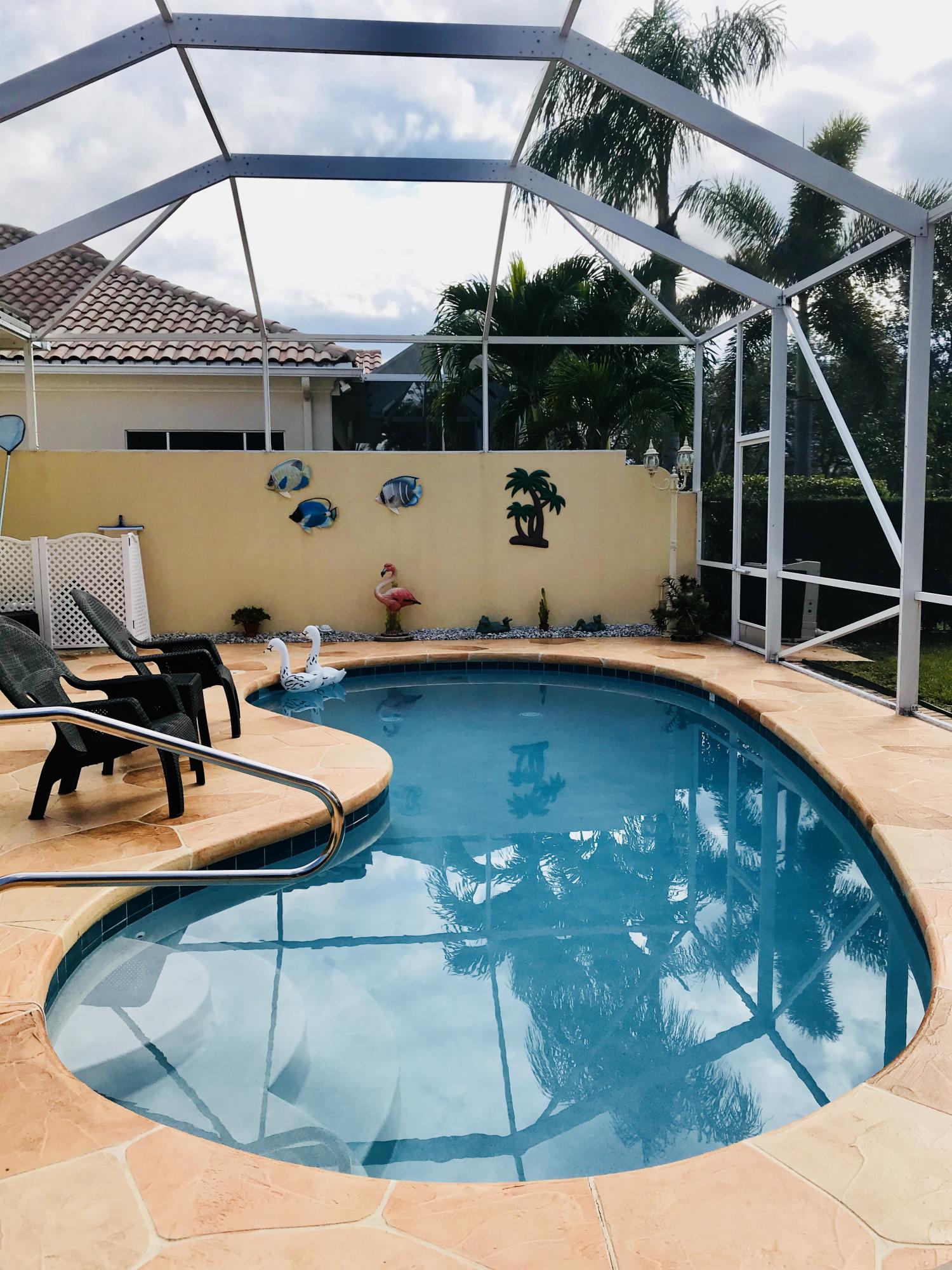 CARLETON OAKS - Residential