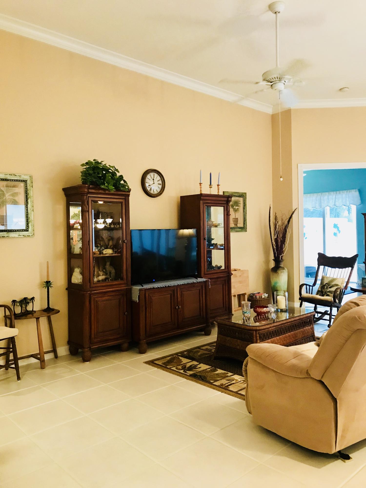 CARLETON OAKS - Residential