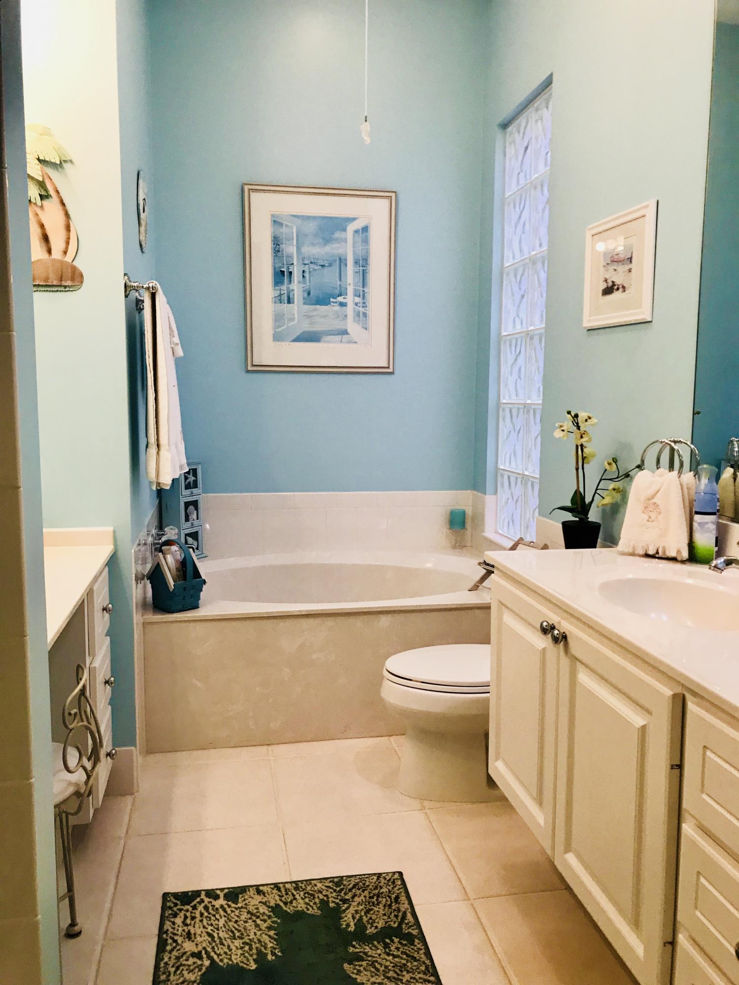 CARLETON OAKS - Residential