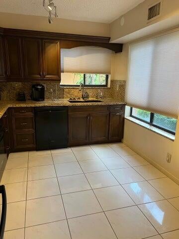 Photo of 11234 GREEN LAKE Drive #102, Boynton Beach, FL 33437 (MLS # B26094153)