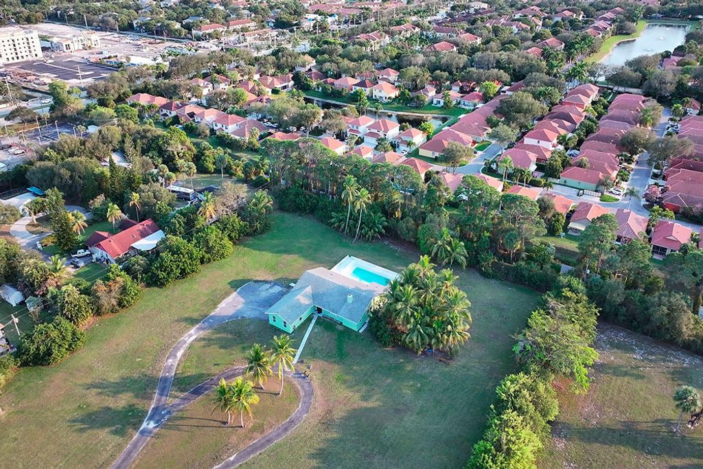 Photo of 4656 Lillian Avenue, Palm Beach Gardens, FL 33418 (MLS # F10541743)