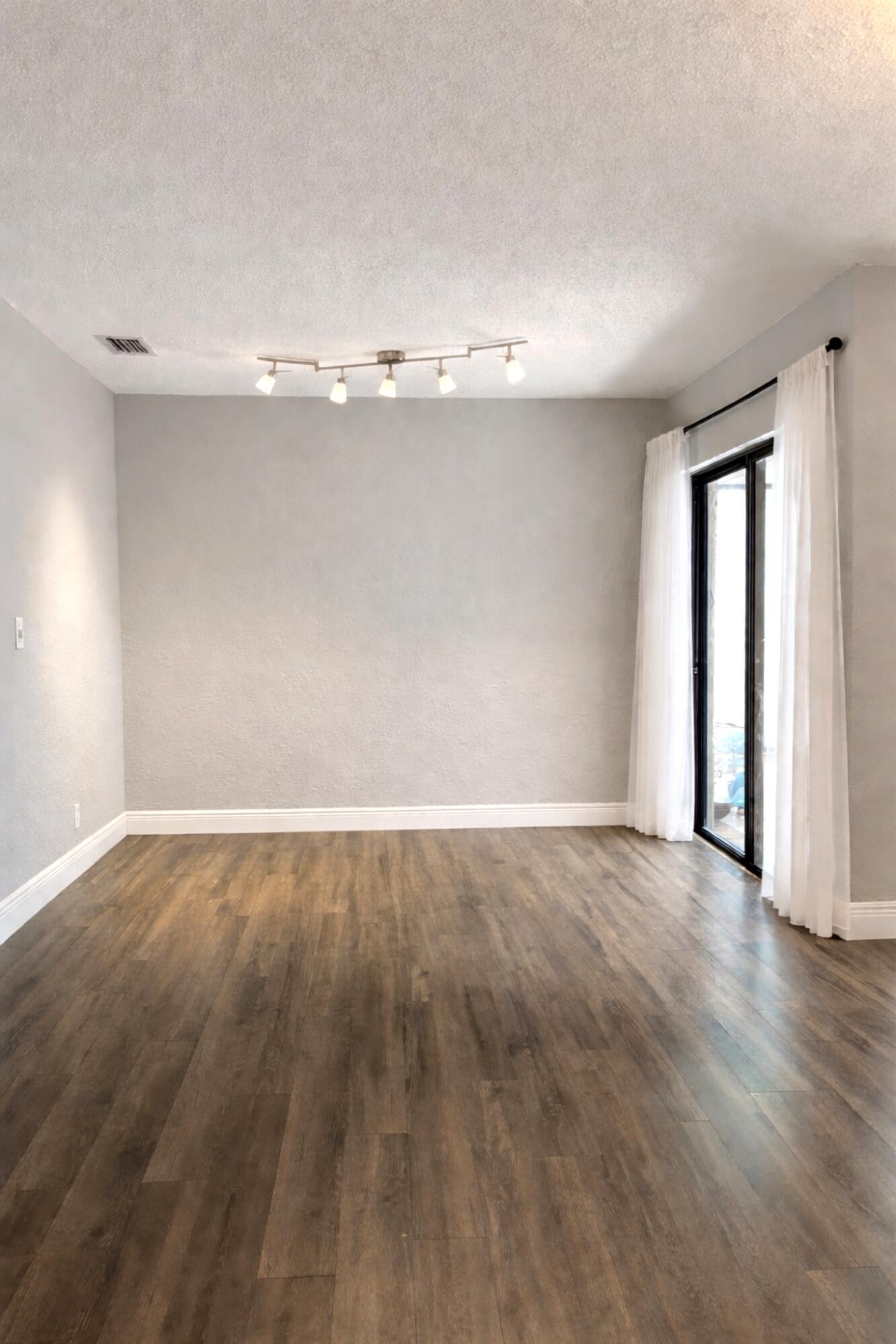 BAYWOOD VILLAGE II-A CONDO - Residential