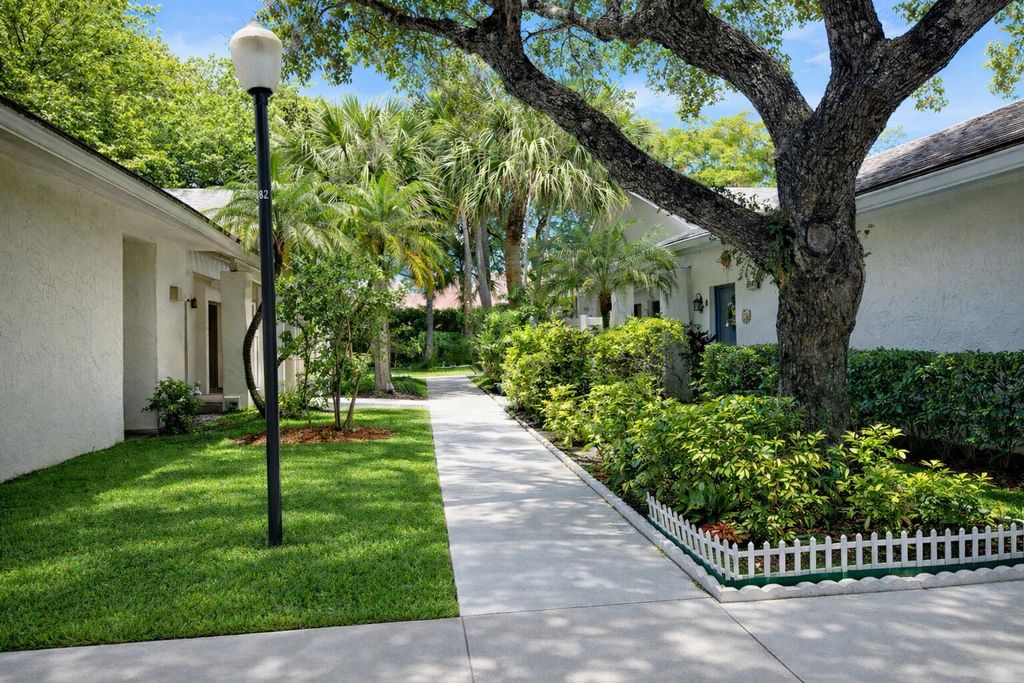 Photo of 4839 NW 22nd Street, Coconut Creek, FL 33063 (MLS # B26014936)