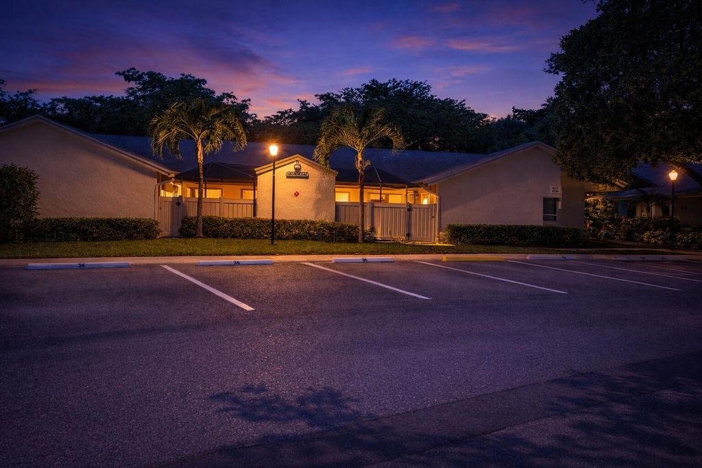 Photo of 4839 NW 22nd Street, Coconut Creek, FL 33063 (MLS # B26014936)