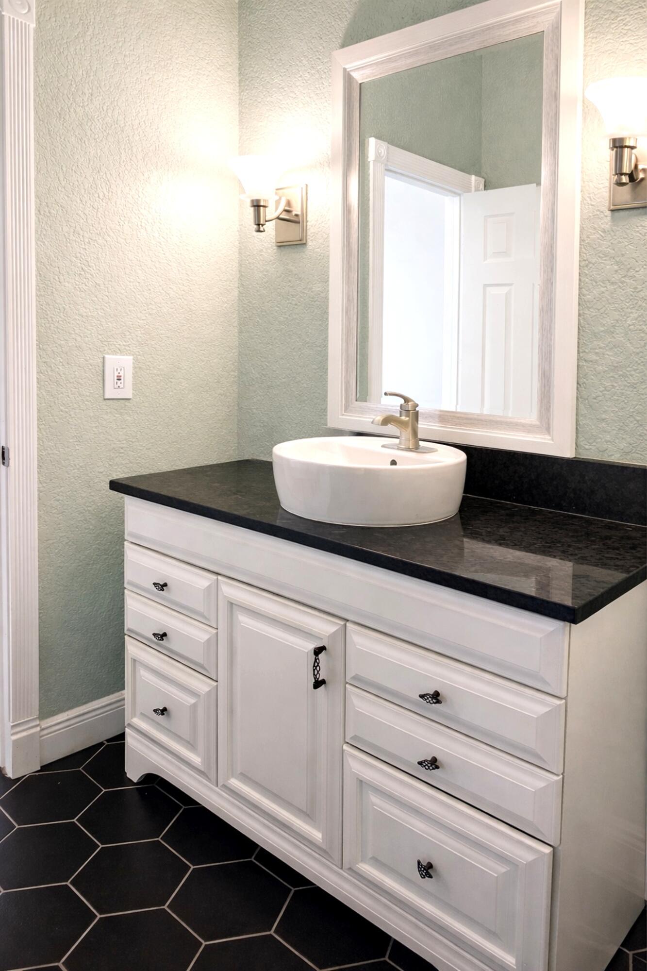 BAYWOOD VILLAGE II-A CONDO - Residential