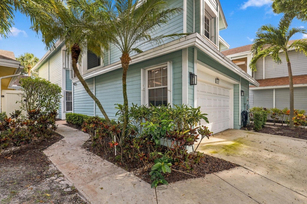 Photo of 5406 214th Court S, Boca Raton, FL 33486 (MLS # B26080185)