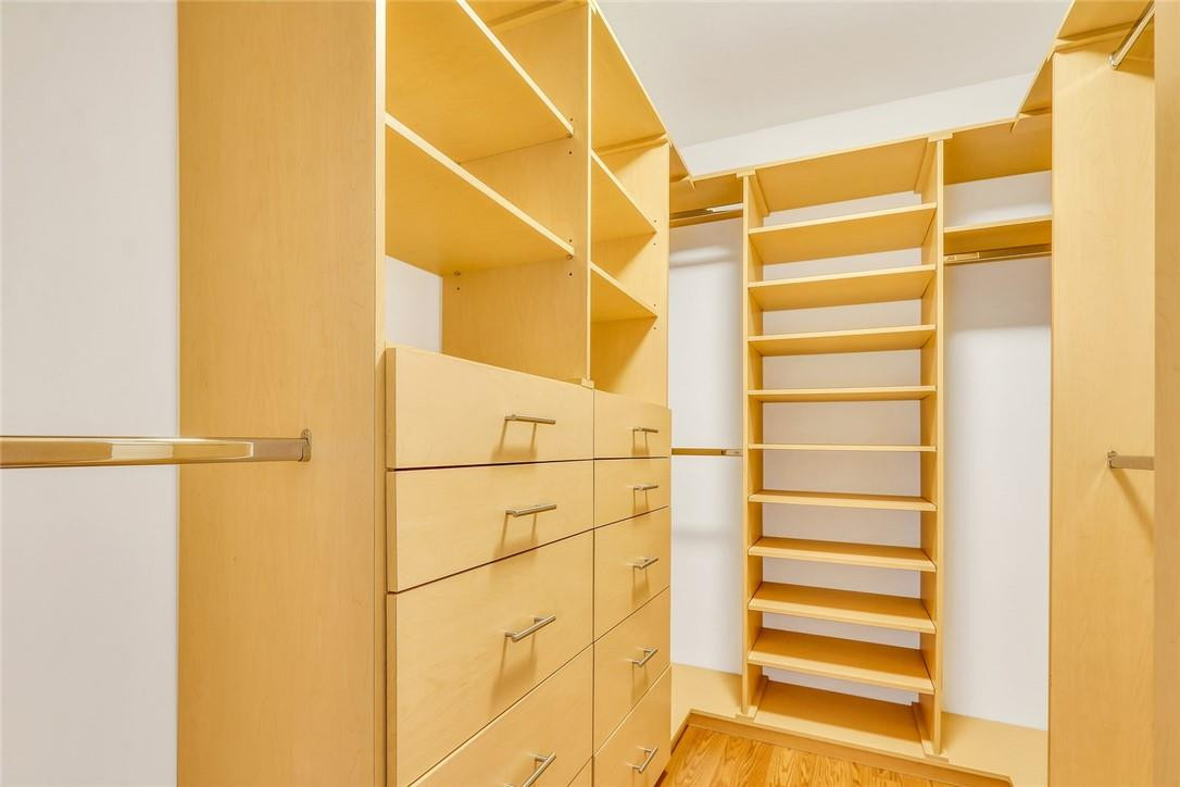 The Meadows Of Crystal La - Residential