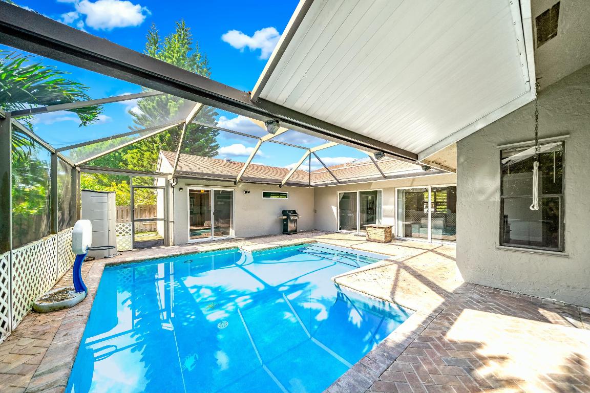 BEACHWOOD HEIGHTS - Residential