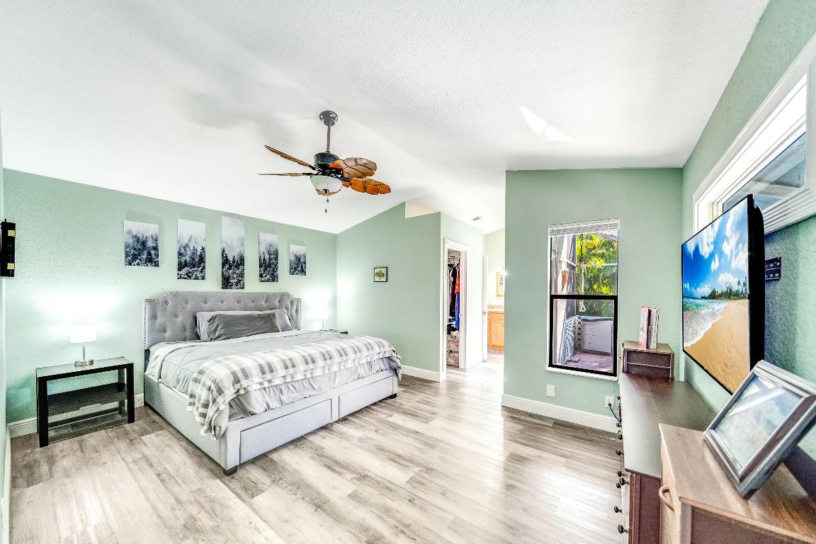 BEACHWOOD HEIGHTS - Residential