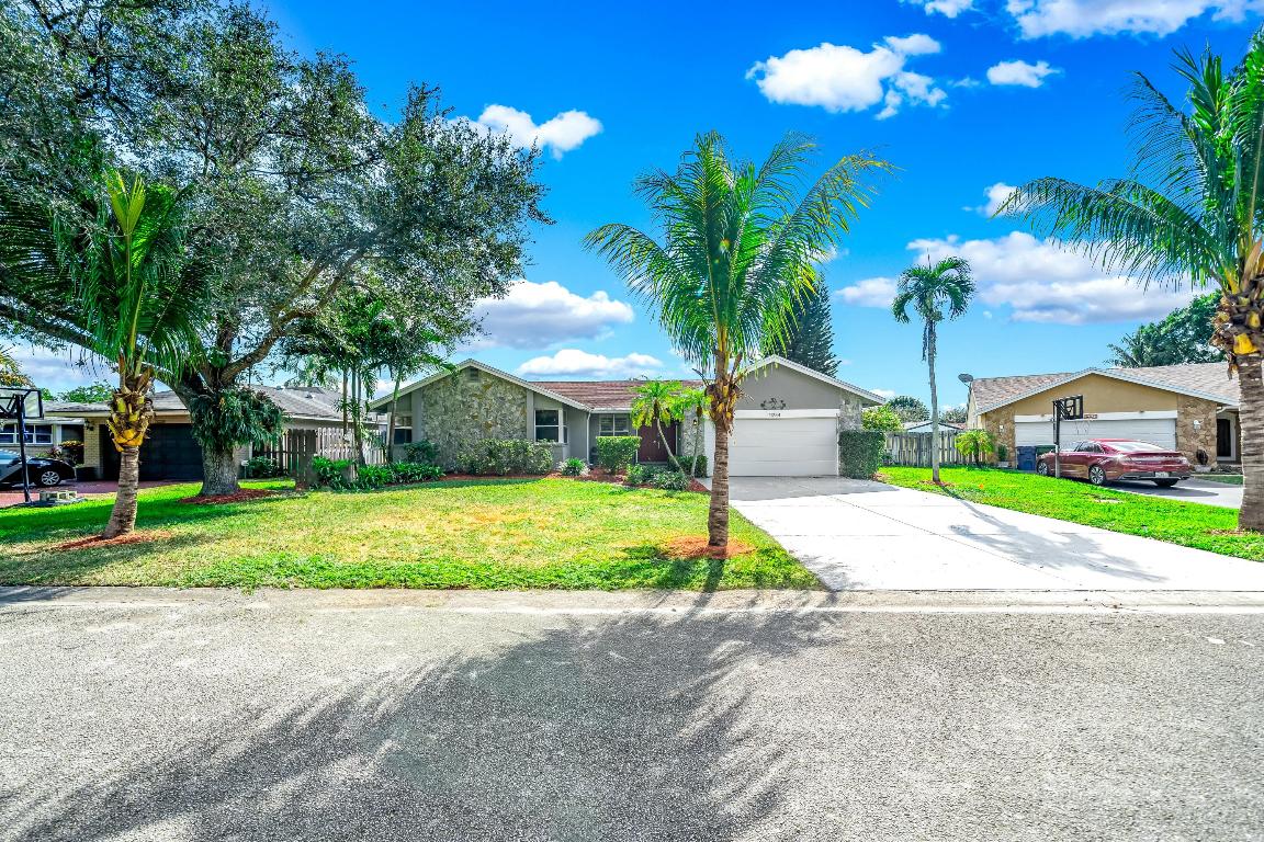 BEACHWOOD HEIGHTS - Residential