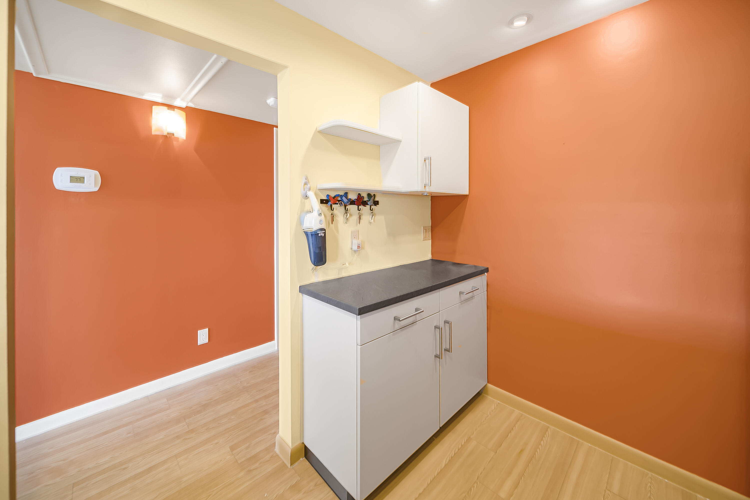 J-MAR CONDO - Residential