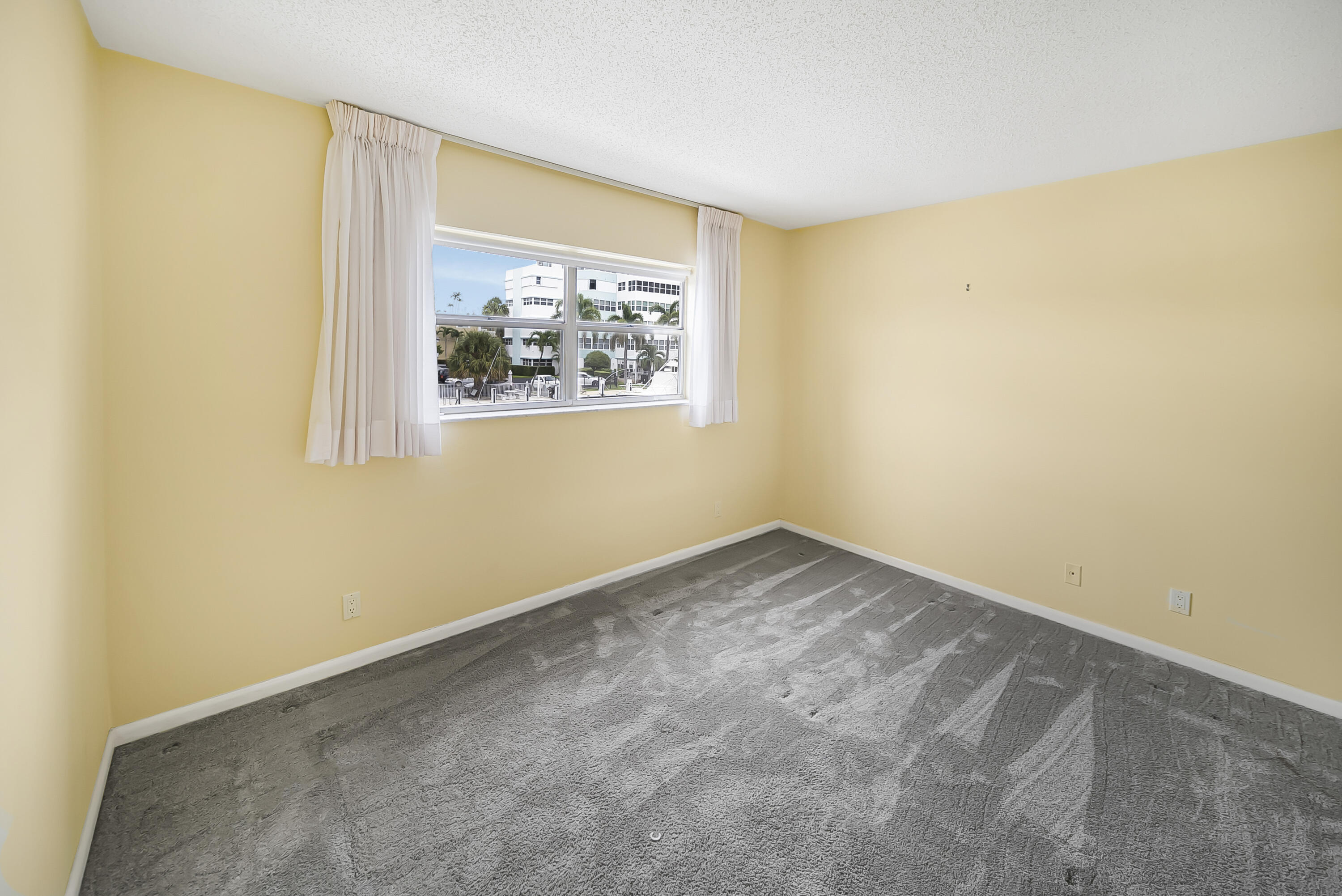 J-MAR CONDO - Residential