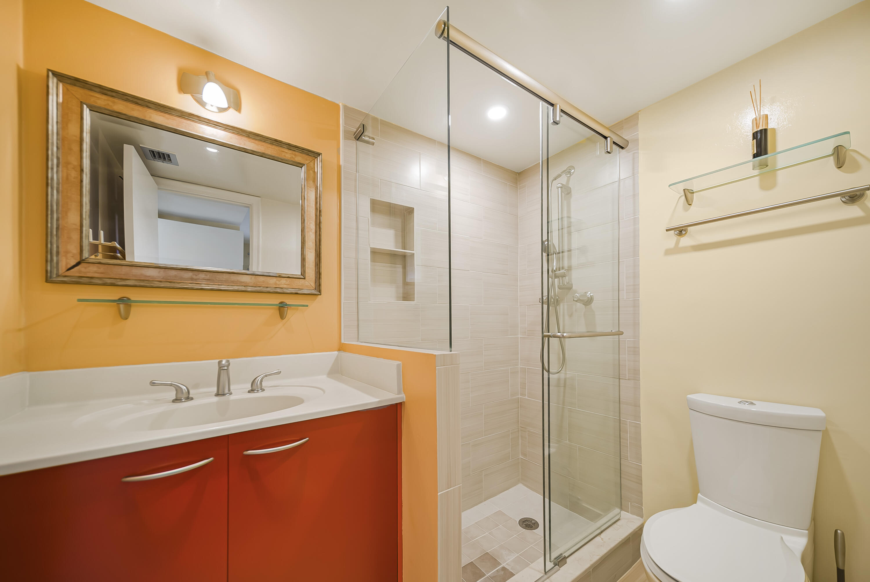 J-MAR CONDO - Residential