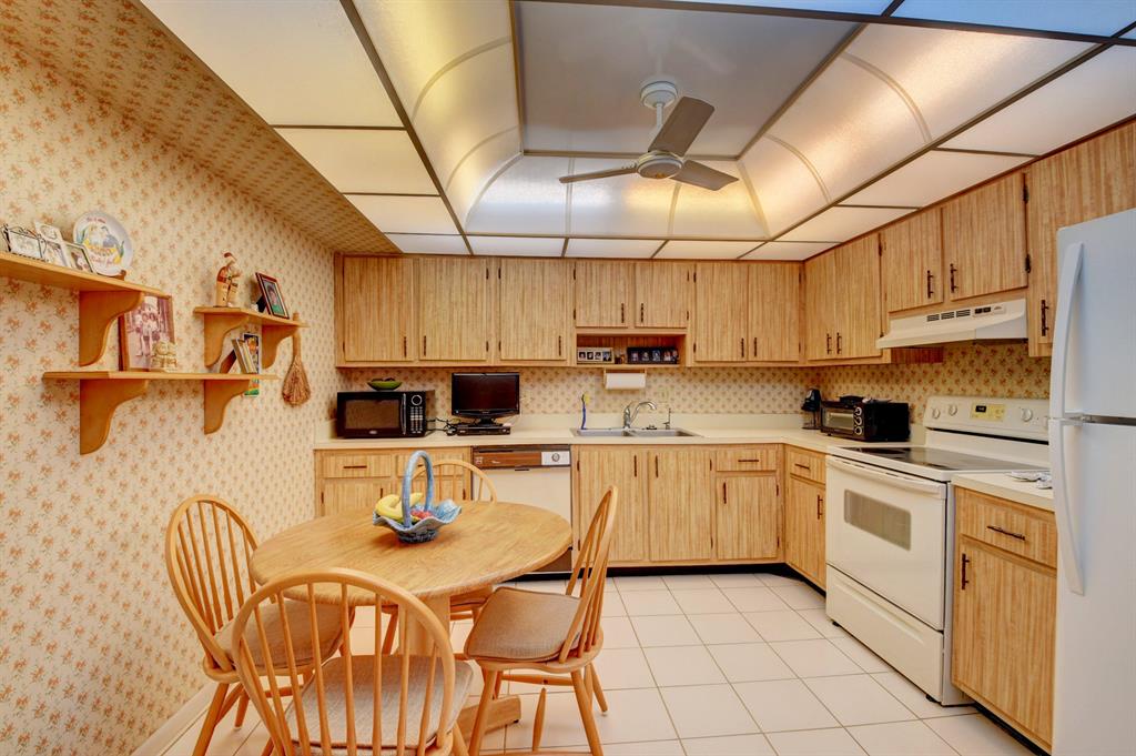 RAINBERRY BAY - Residential