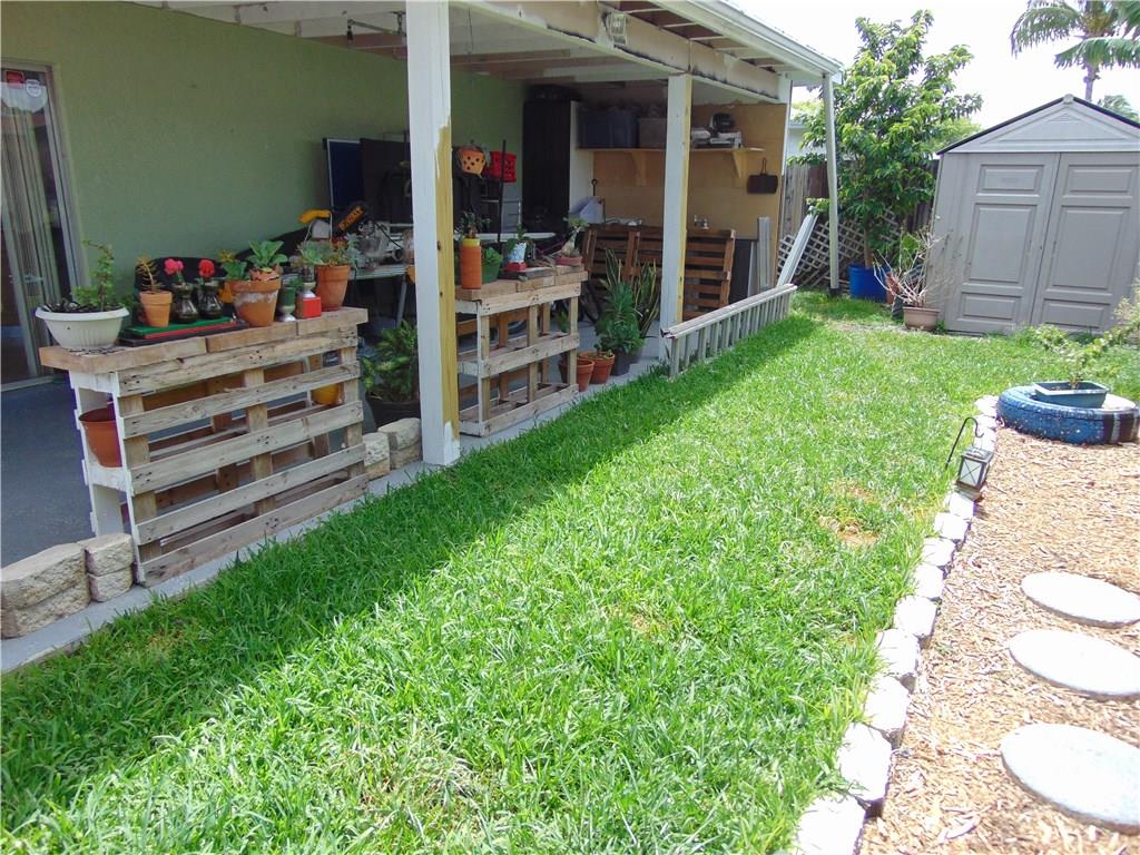 North Lauderdale Village - Residential