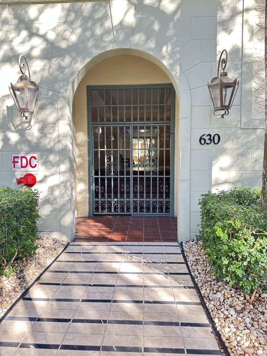 Courtyards in Cityplace - Residential