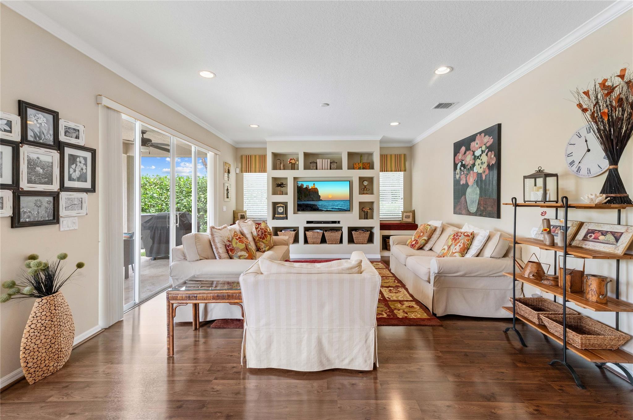 Grand Reserve - Residential