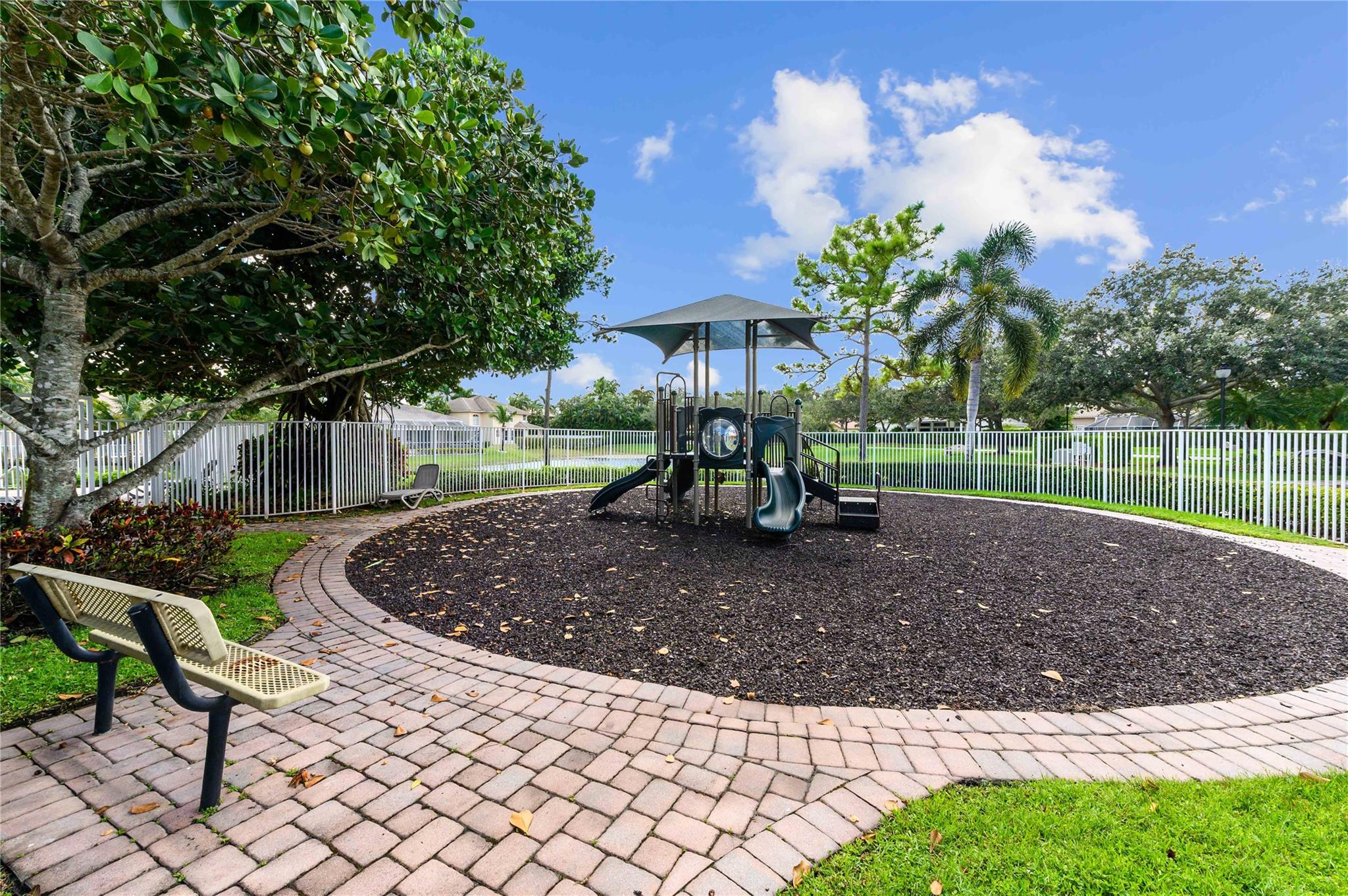 Grand Reserve - Residential