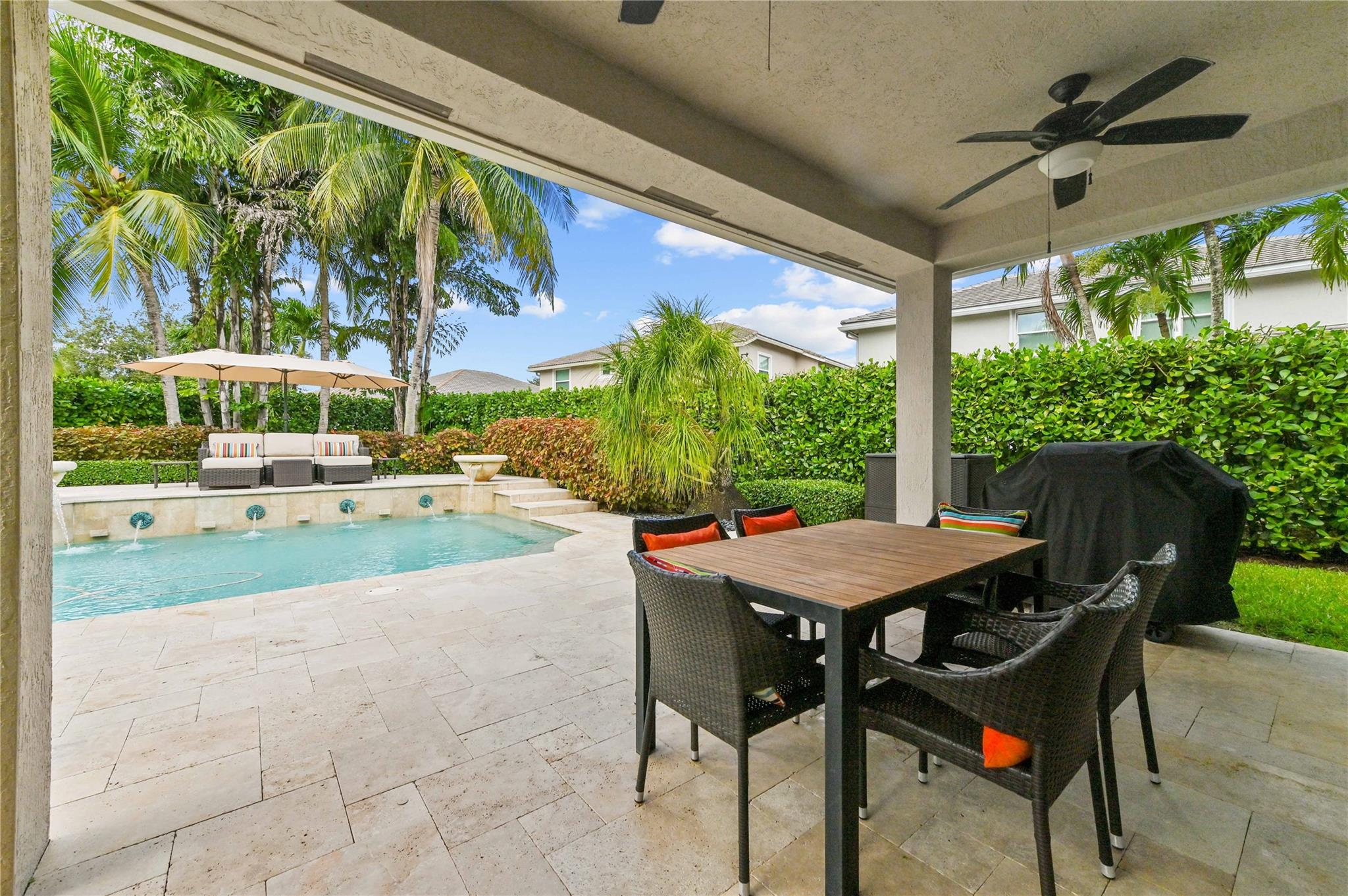 Grand Reserve - Residential