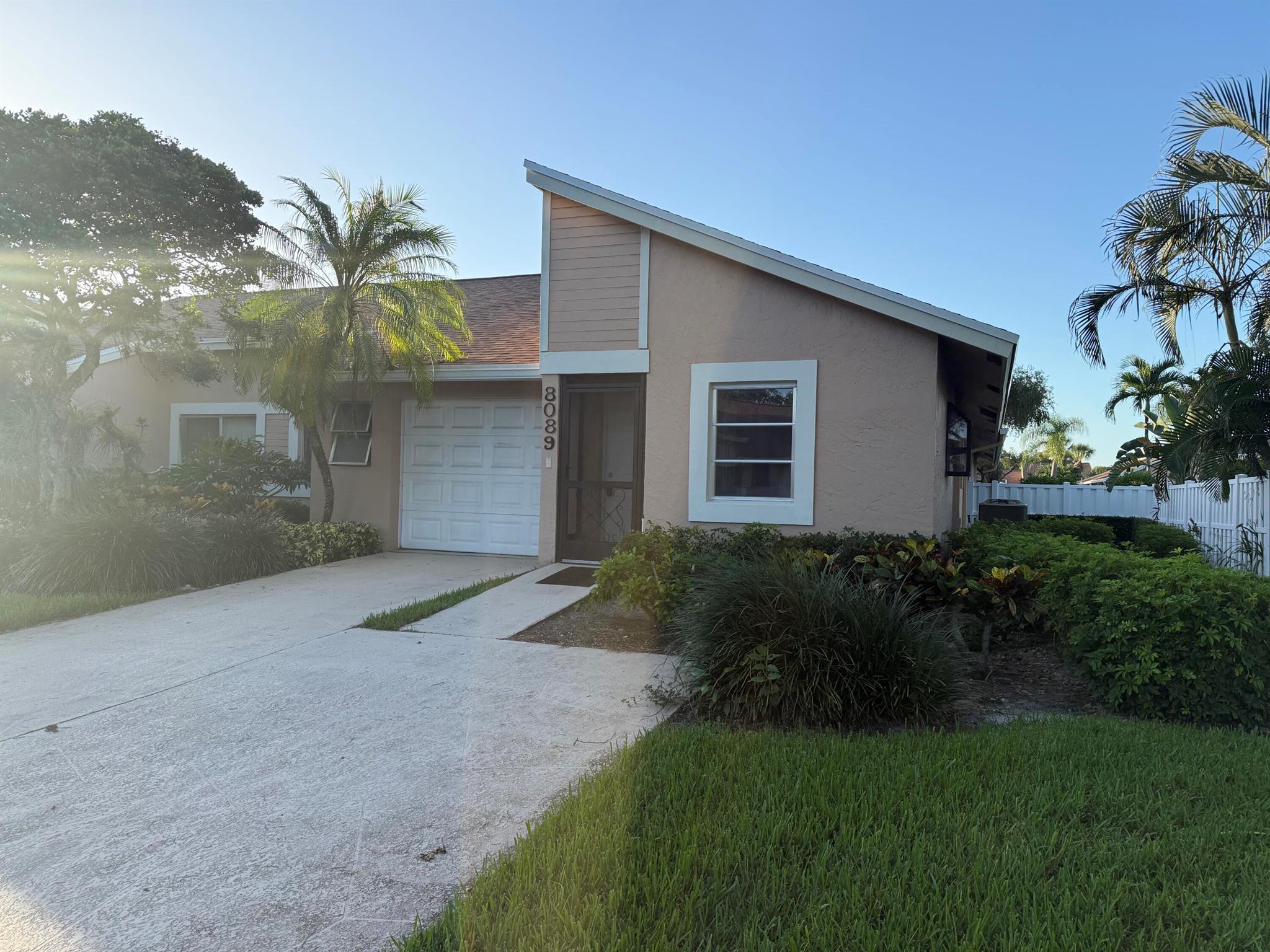 8089 Springtree Road