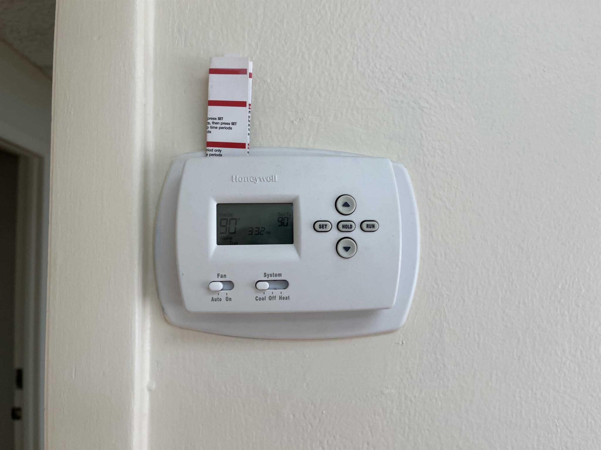 SAUNDERS - Commercial Lease