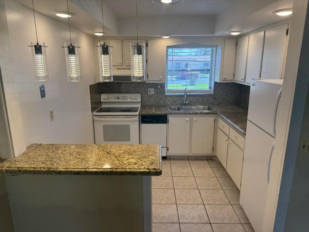 2804 Crosley E Drive E Apt E