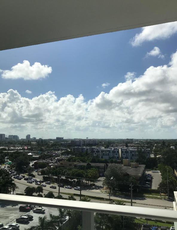 RIVA CONDOMINIUM - Residential Lease