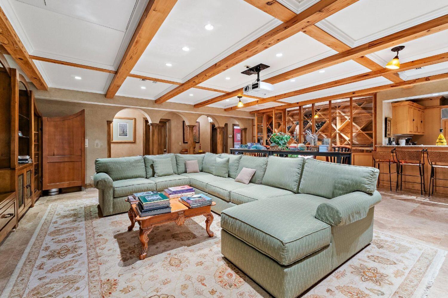 Jupiter Island - Residential